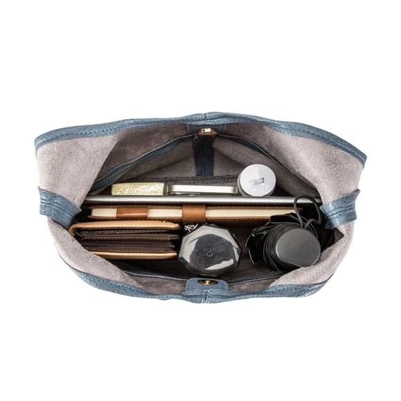 Sold - Picture 3 of 6